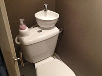 Combiné WC lave-mains économie d'eau WiCi Mini - Monsieur H (44)